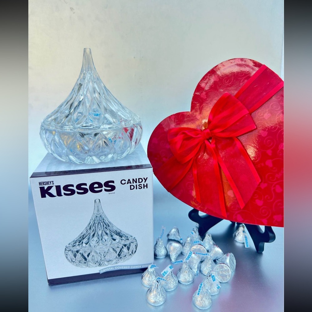 Hershey's Kisses Crystal Candy Dish